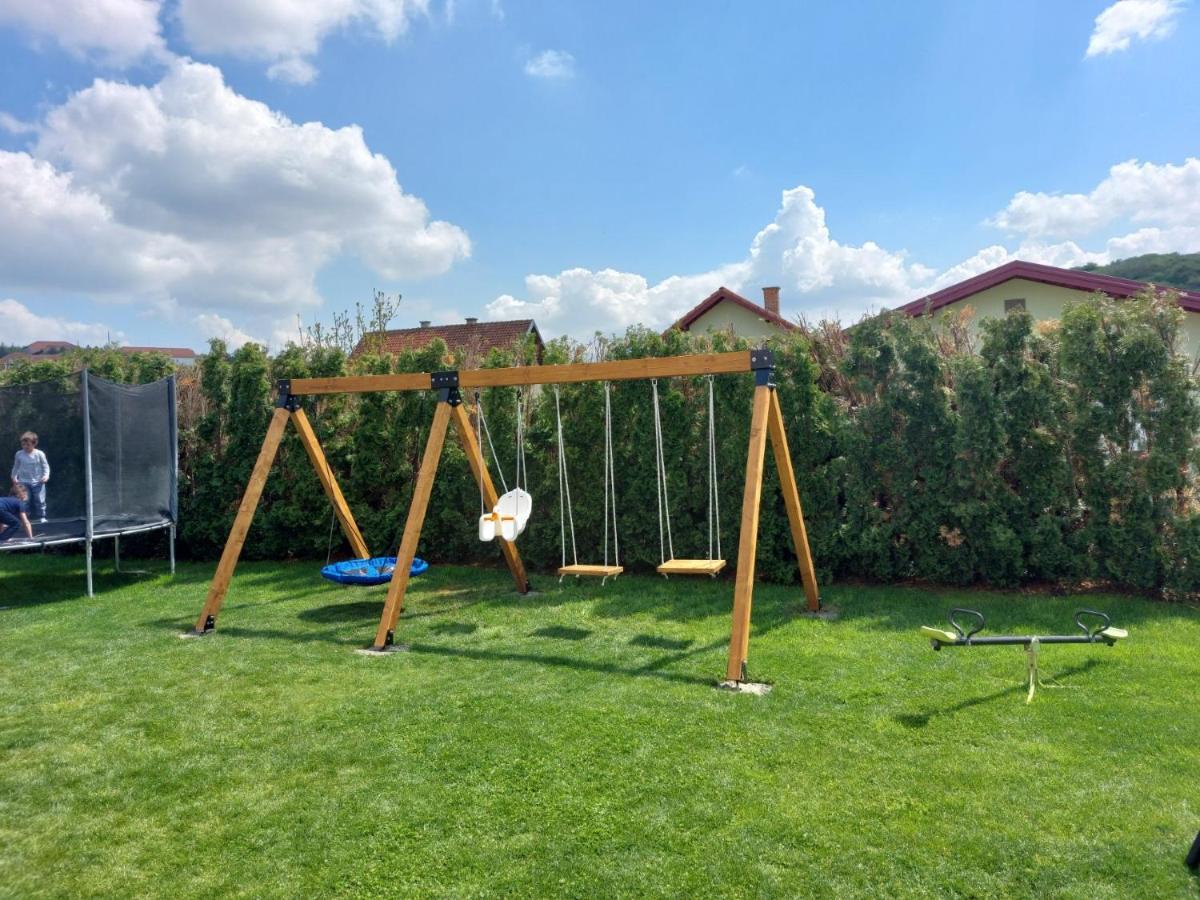 Aria Apartmani Vrdnik Extérieur photo