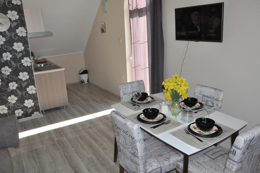 Aria Apartmani Vrdnik Extérieur photo