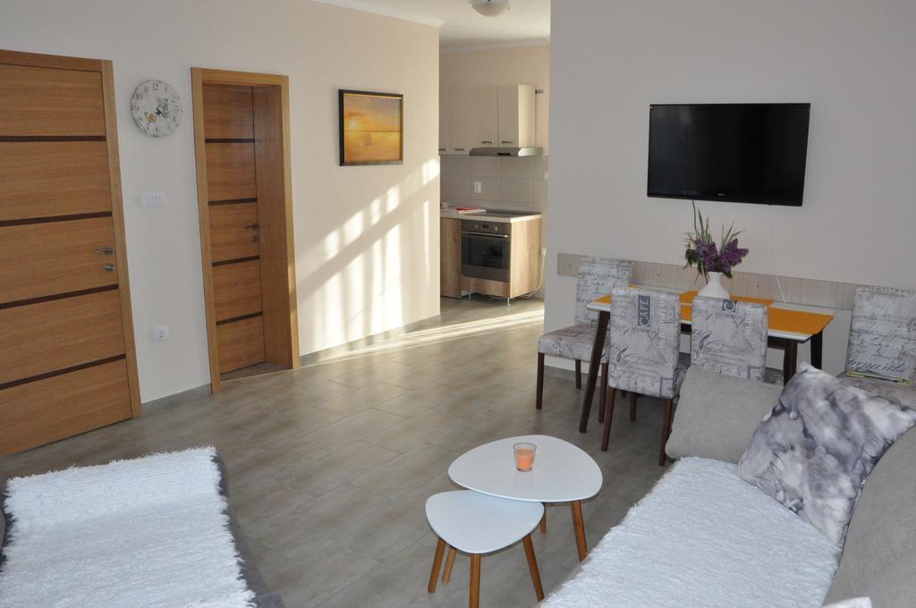 Aria Apartmani Vrdnik Extérieur photo