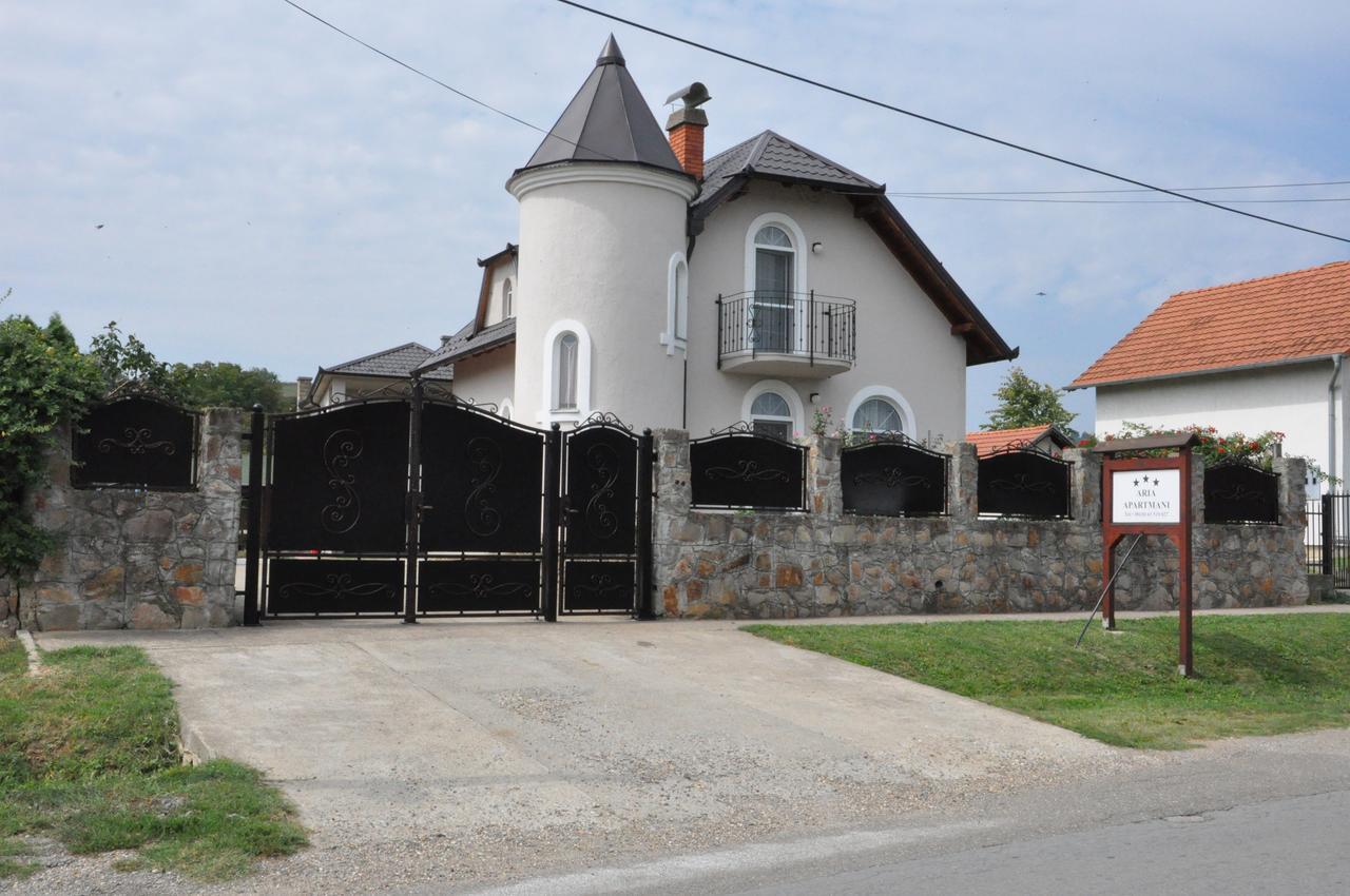Aria Apartmani Vrdnik Extérieur photo